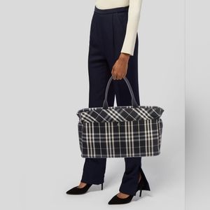 Burberry large tote